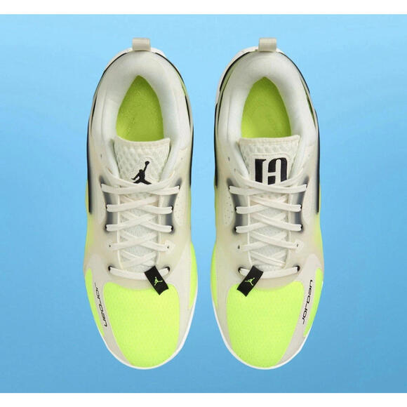 Nike Air Jordan Heir Basketball Shoes White Sail Volt FQ3858-107 Men Size 11.5 - Picture 3 of 10